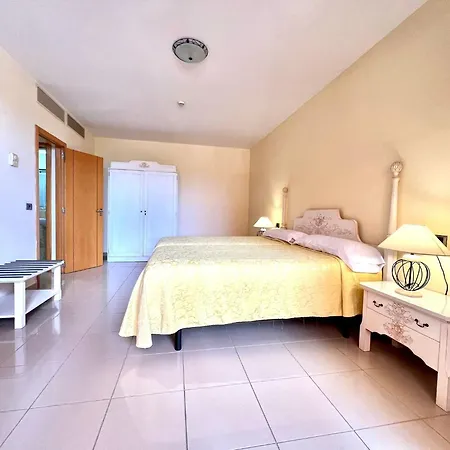 Διαμέρισμα Junior Pool-sea View, Wifi And Heated Pool In Tenerife South Σαν Μιγκέλ ντε Αμπόνα