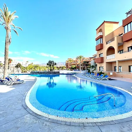 Junior Pool-sea View, Wifi And Heated Pool In Tenerife South דירה